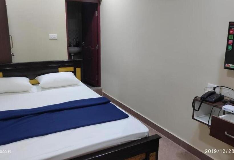 Dream Stay Guest House Pondicherry Bagian luar foto