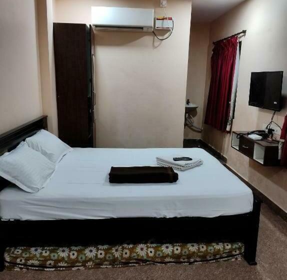 Dream Stay Guest House Pondicherry Bagian luar foto