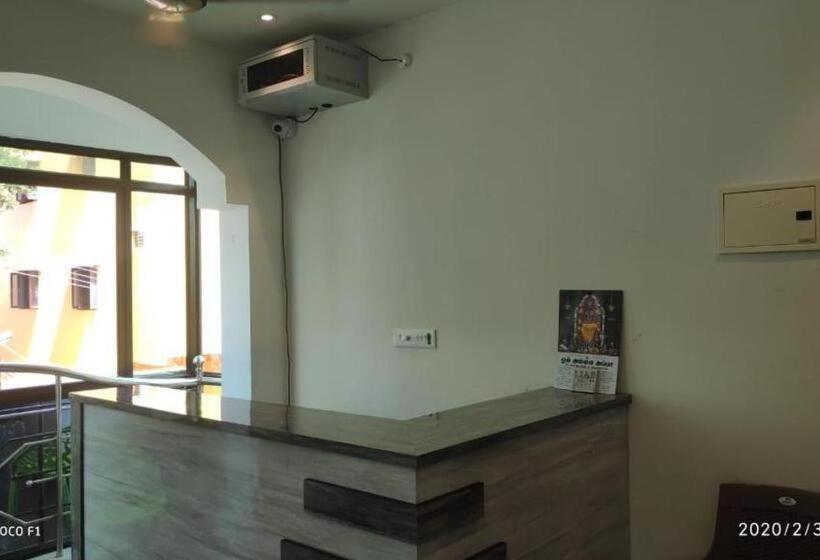 Dream Stay Guest House Pondicherry Bagian luar foto