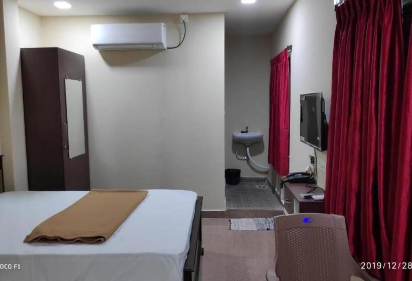 Dream Stay Guest House Pondicherry Bagian luar foto